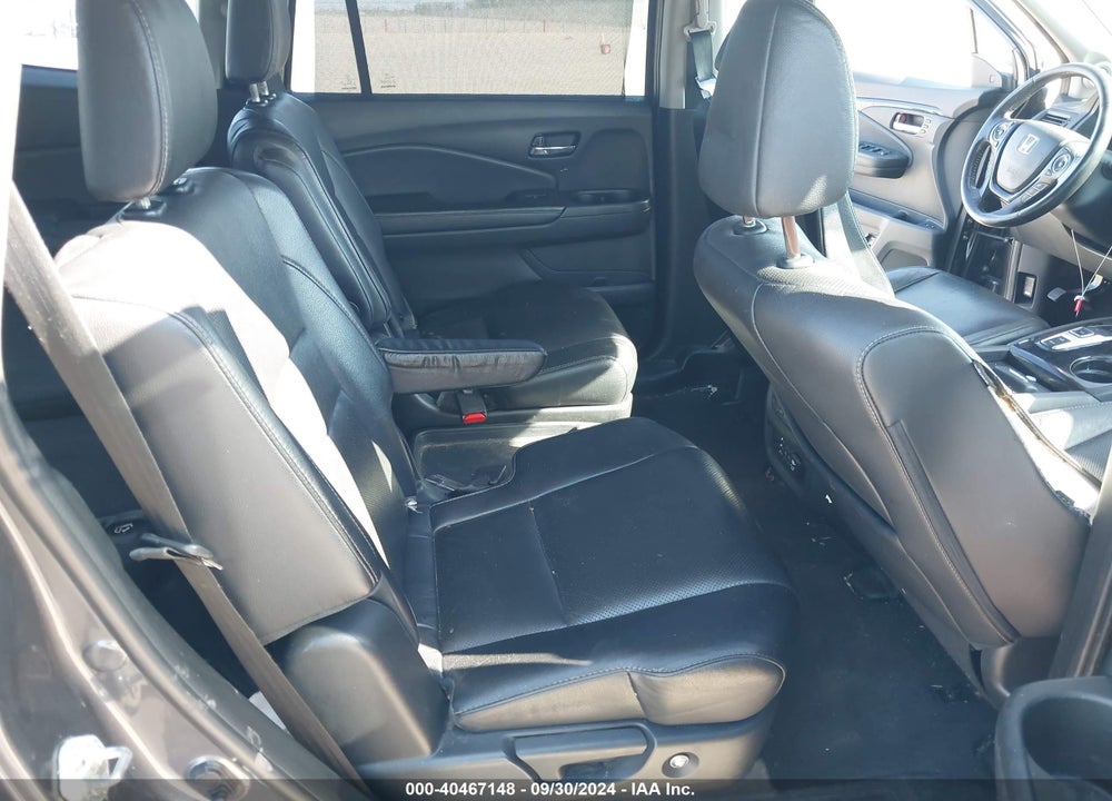 2017 HONDA PILOT ELITE VIN: 5FNYF6H06HB103994