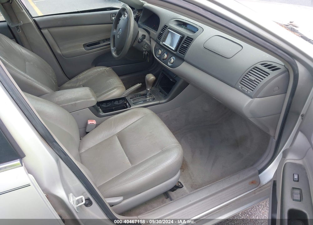 2005 TOYOTA CAMRY LE VIN: 4T1BE32K95U613854