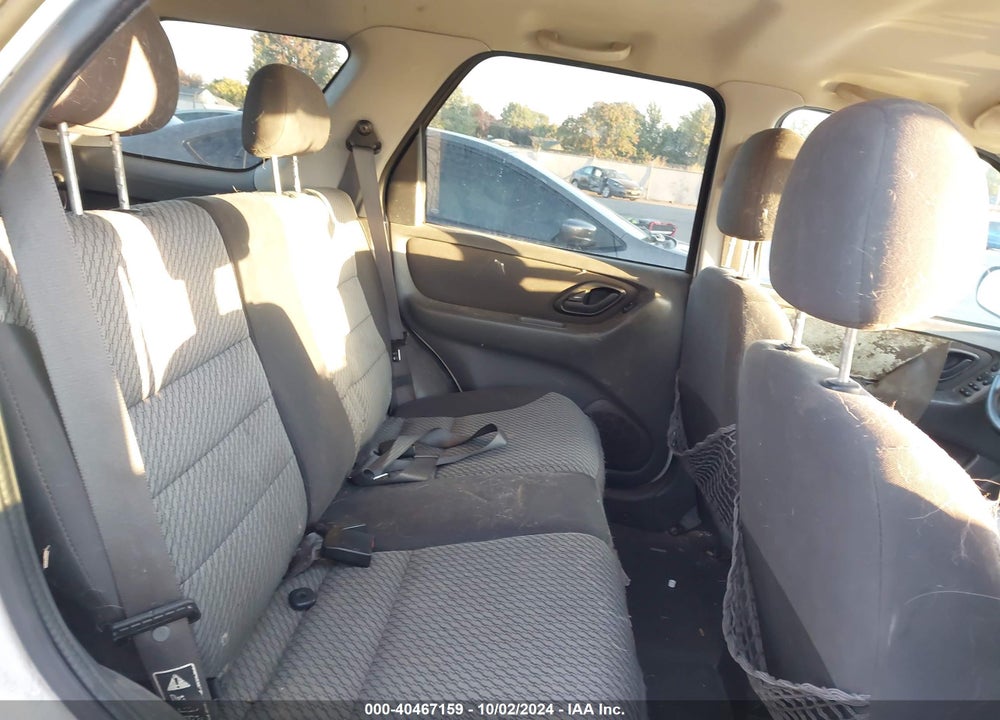 2004 FORD ESCAPE XLT VIN: 1FMYU93184KA38985