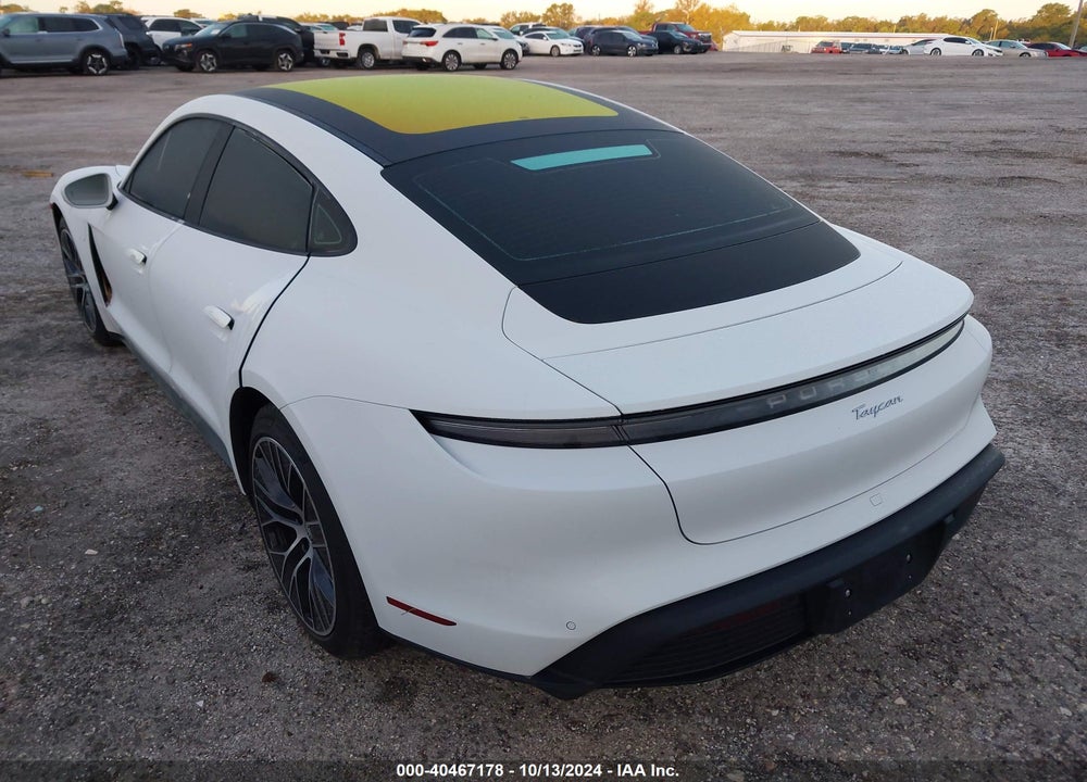 2021 PORSCHE TAYCAN VIN: WP0AA2Y14MSA15110