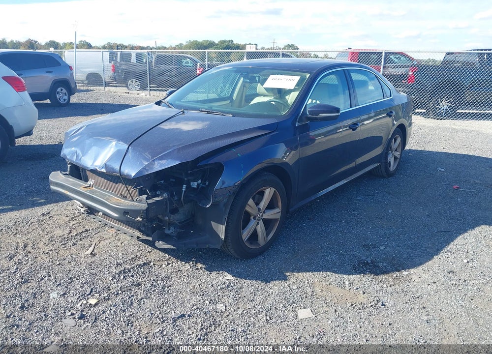 2013 VOLKSWAGEN PASSAT 2.5L SE VIN: 1VWBP7A36DC093047