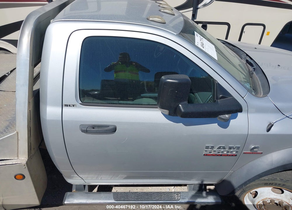 2016 RAM 5500 CHASSIS TRADESMAN/SLT VIN: 3C7WRNALXGG340092
