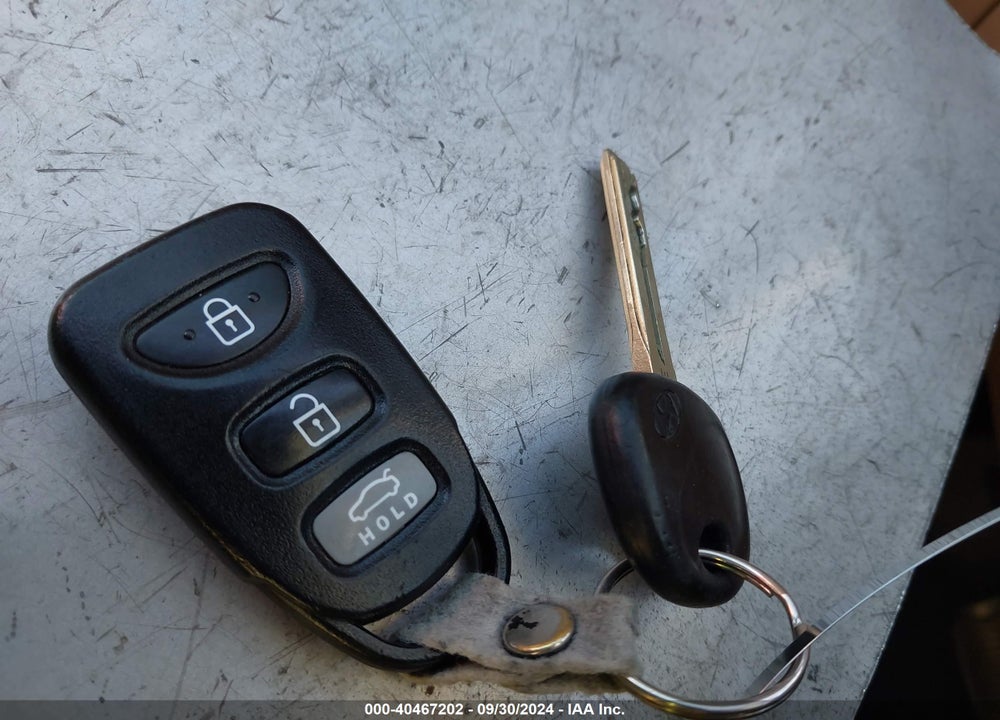 2013 HYUNDAI SONATA GLS VIN: 5NPEB4AC0DH727633