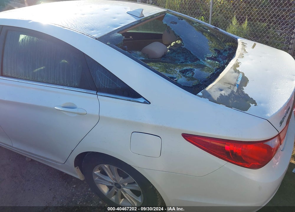 2013 HYUNDAI SONATA GLS VIN: 5NPEB4AC0DH727633