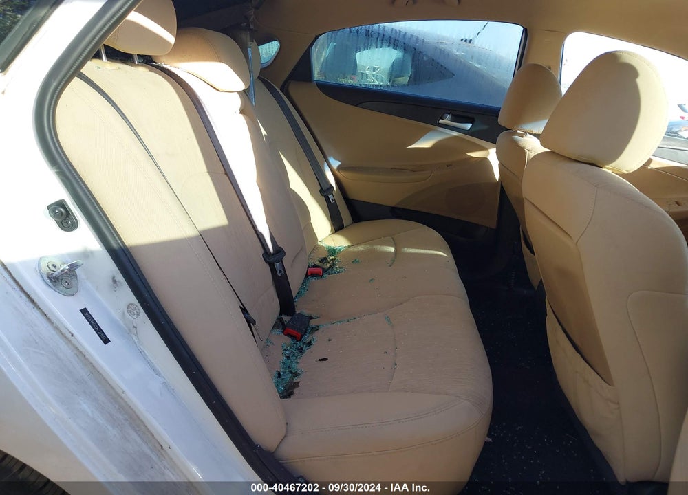 2013 HYUNDAI SONATA GLS VIN: 5NPEB4AC0DH727633