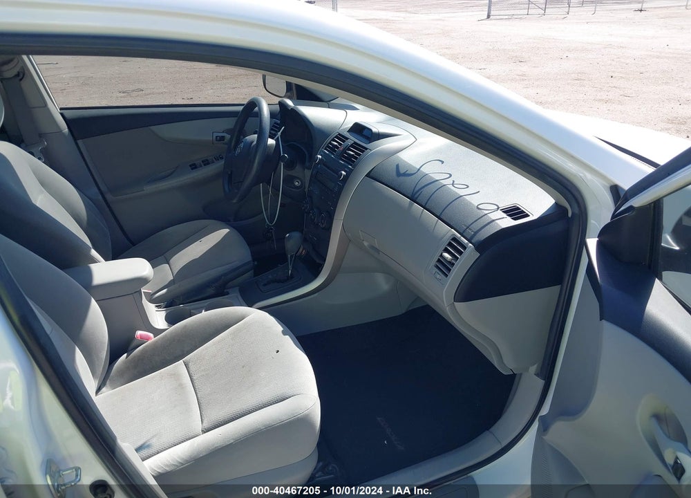 2013 TOYOTA COROLLA L VIN: JTDBU4EE8DJ116944