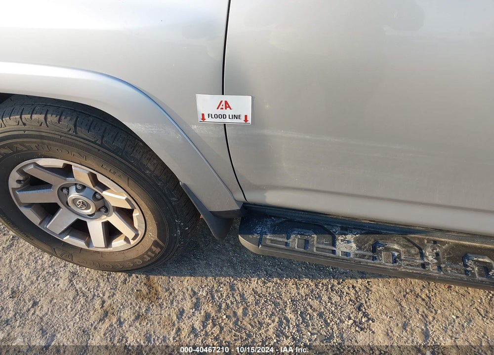 2014 TOYOTA 4RUNNER TRAIL VIN: JTEBU5JR4E5165580