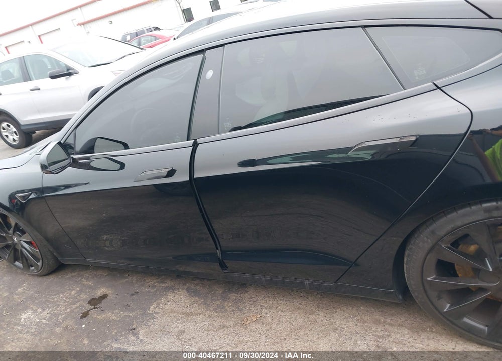 2019 TESLA MODEL S VIN: 5YJSA1E49KF331235