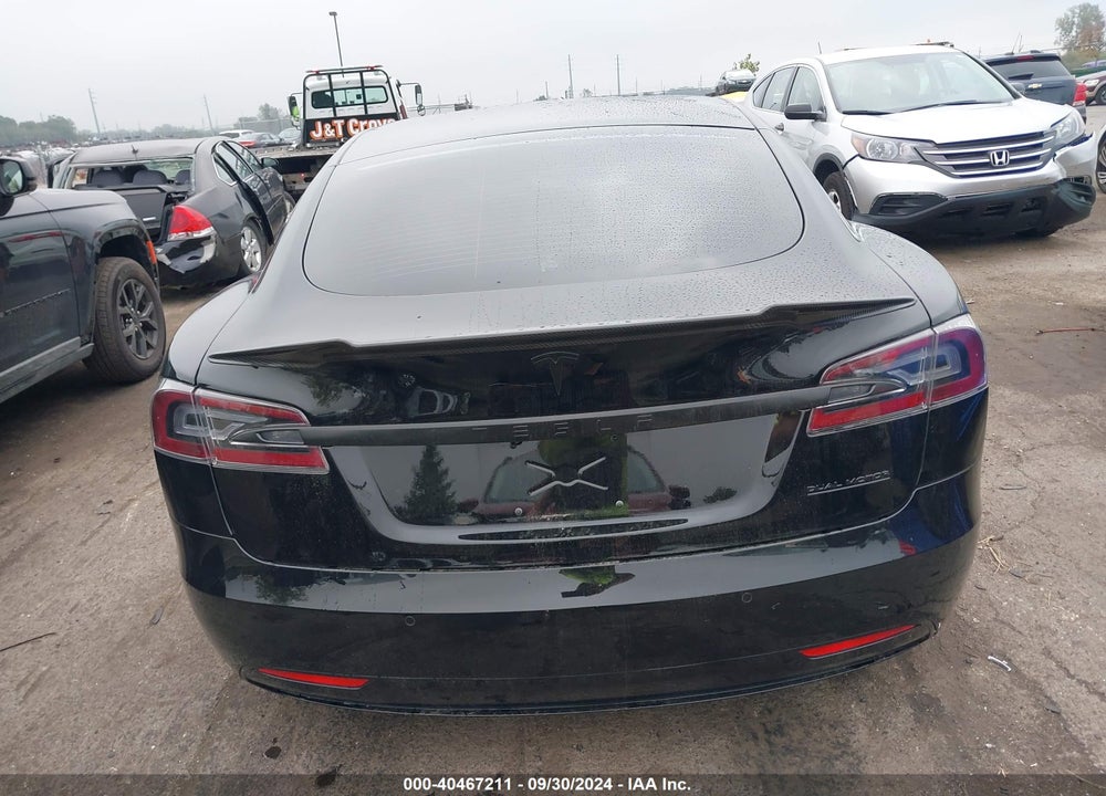 2019 TESLA MODEL S VIN: 5YJSA1E49KF331235
