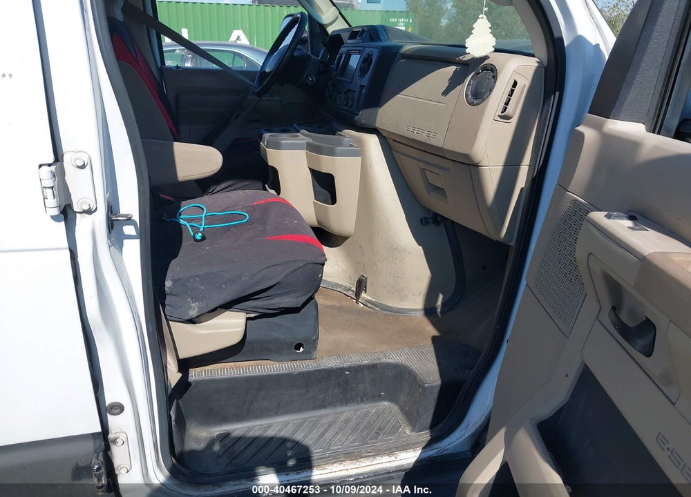 2009 FORD E-350 SUPER DUTY XL/XLT VIN: 1FBNE31L79DA66587