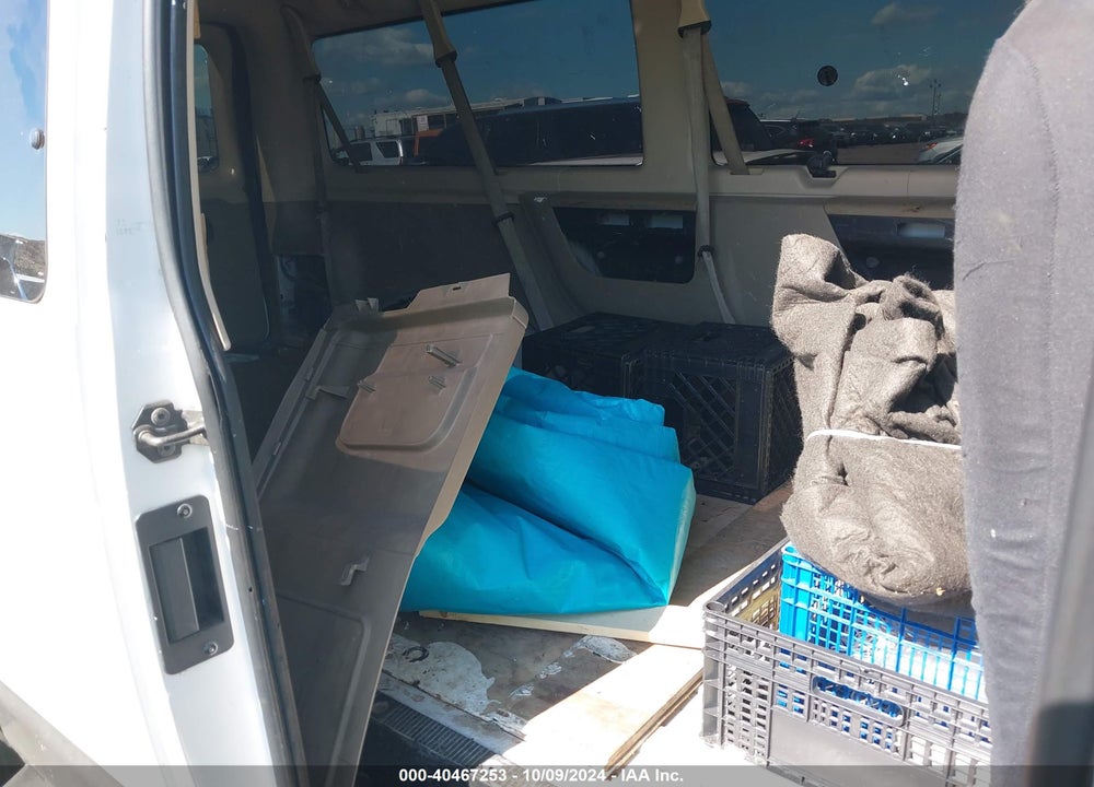 2009 FORD E-350 SUPER DUTY XL/XLT VIN: 1FBNE31L79DA66587