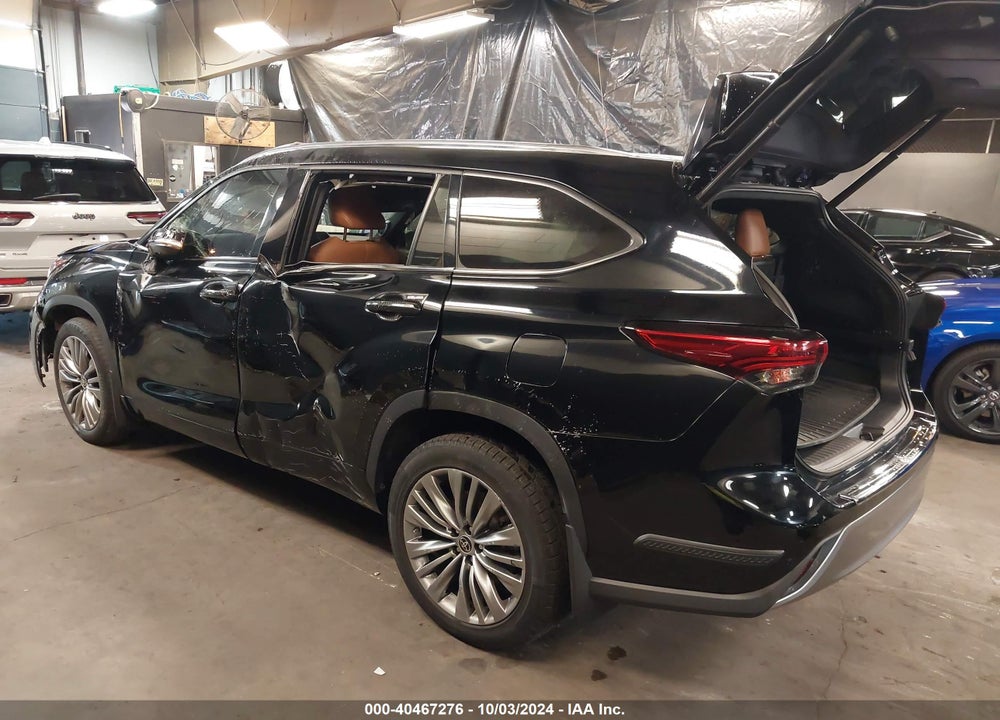 2021 TOYOTA HIGHLANDER PLATINUM VIN: 5TDFZRBHXMS157738