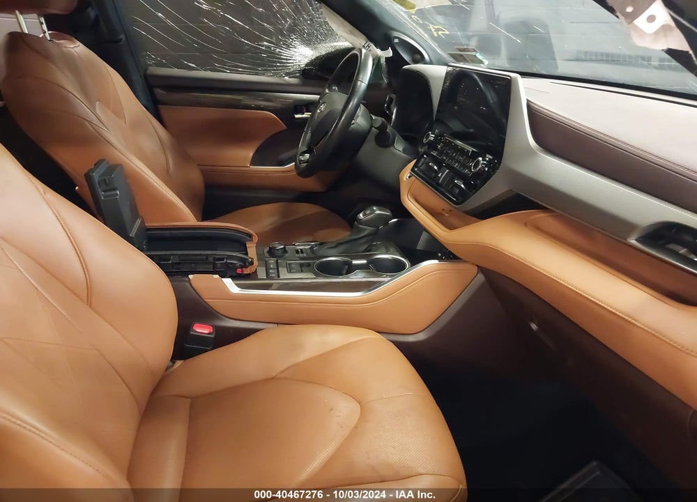 2021 TOYOTA HIGHLANDER PLATINUM VIN: 5TDFZRBHXMS157738