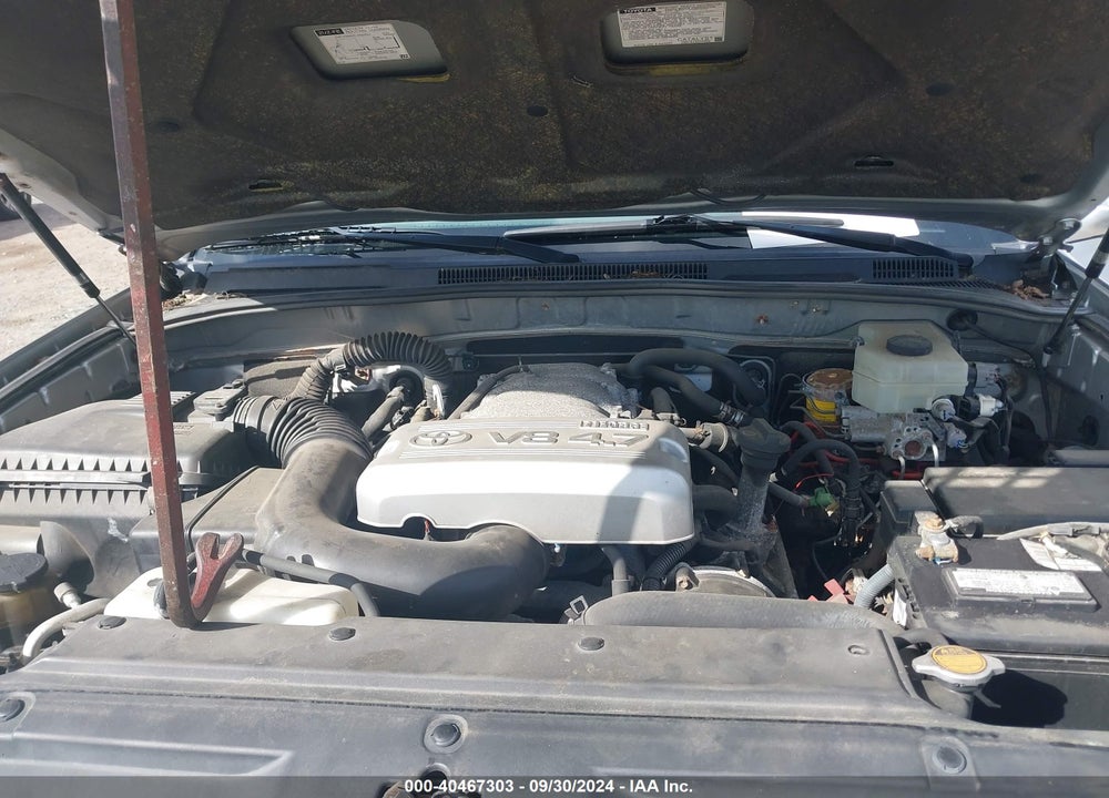 2004 TOYOTA 4RUNNER LIMITED V8 VIN: JTEBT17R940032375