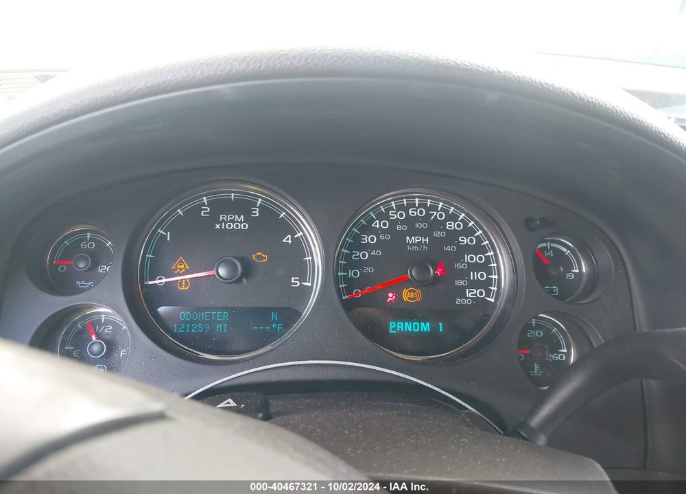 2011 GMC SIERRA 2500HD DENALI VIN: 1GT125C81BF200656