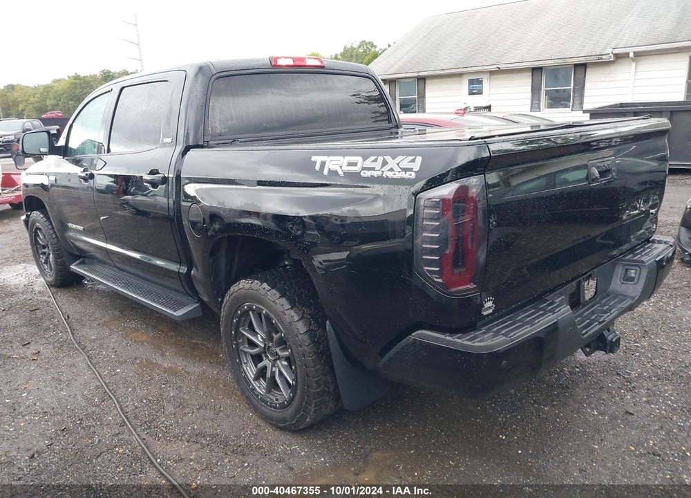 2017 TOYOTA TUNDRA SR5 5.7L V8 VIN: 5TFDY5F10HX631325