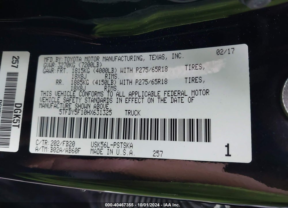 2017 TOYOTA TUNDRA SR5 5.7L V8 VIN: 5TFDY5F10HX631325