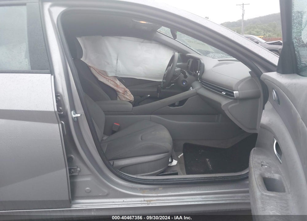 2023 HYUNDAI ELANTRA SE VIN: KMHLL4AG8PU608449