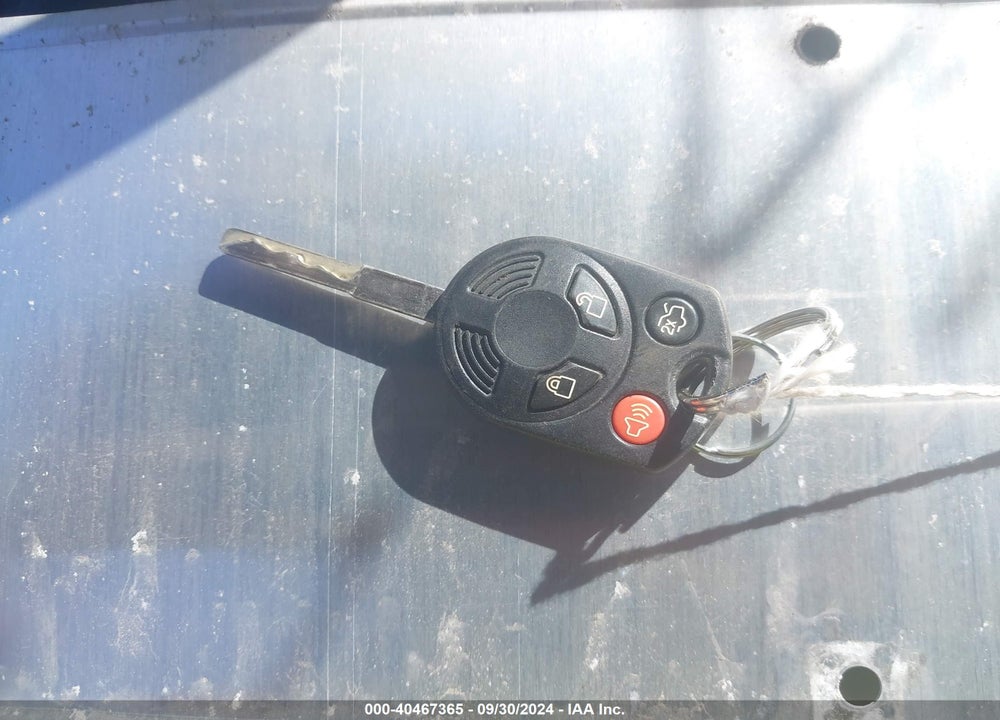 2015 FORD FOCUS SE VIN: 1FADP3F21FL383421