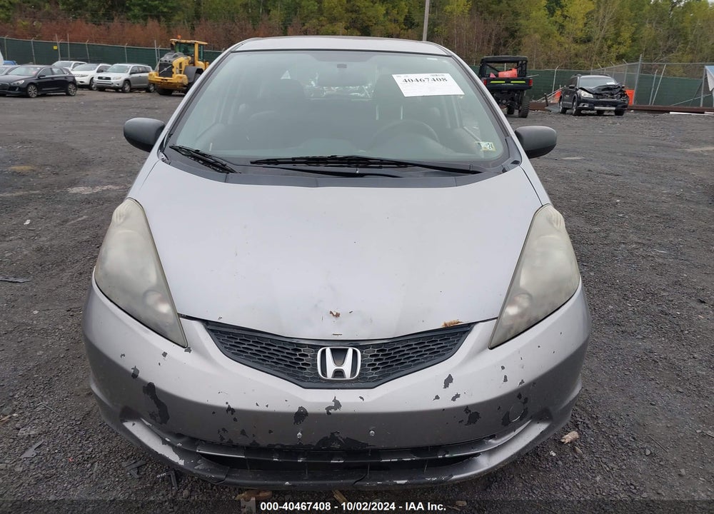 2010 HONDA FIT VIN: JHMGE8H29AS017632