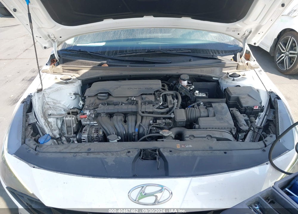 2022 HYUNDAI ELANTRA SEL VIN: 5NPLM4AG5NH066039
