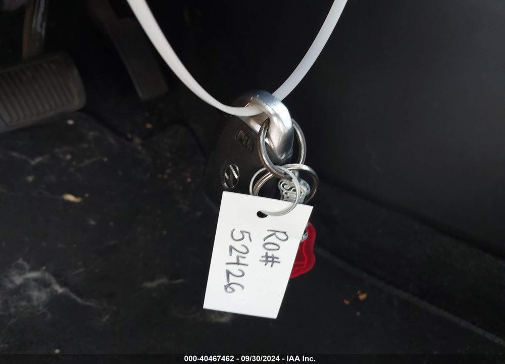 2022 HYUNDAI ELANTRA SEL VIN: 5NPLM4AG5NH066039