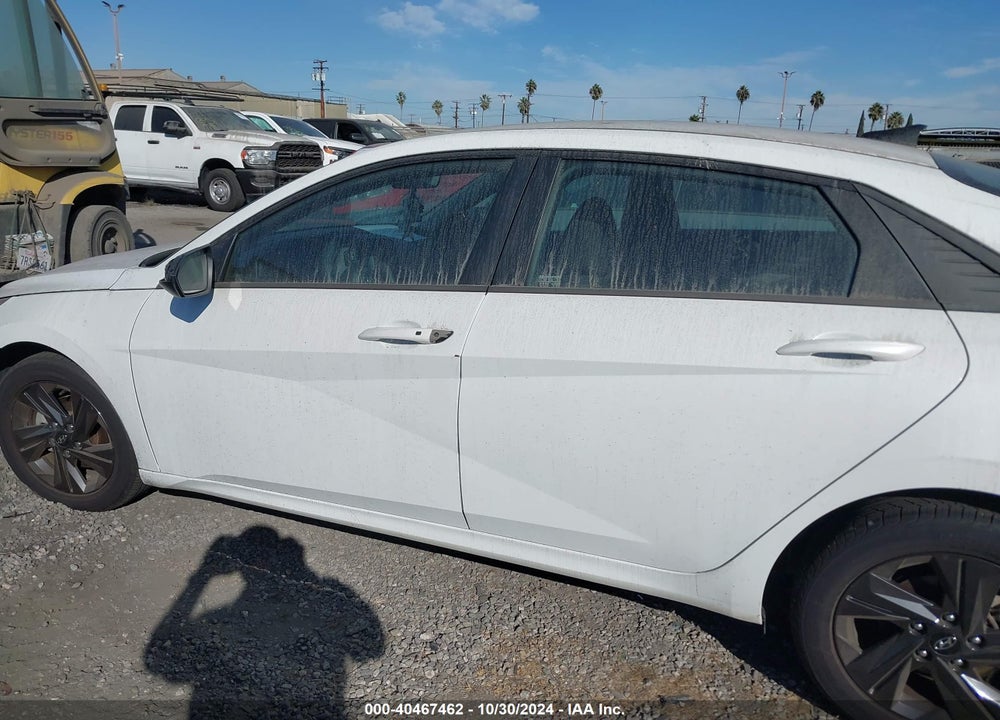2022 HYUNDAI ELANTRA SEL VIN: 5NPLM4AG5NH066039