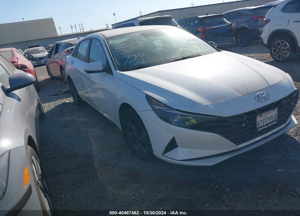 2022 HYUNDAI ELANTRA SEL VIN: 5NPLM4AG5NH066039