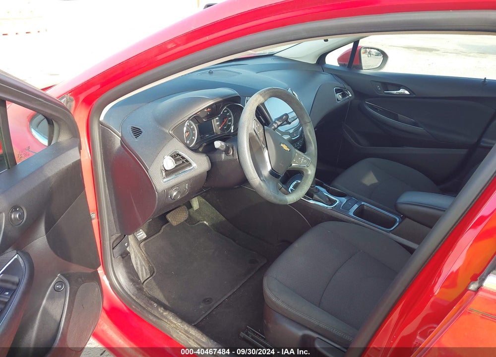 2017 CHEVROLET CRUZE LT AUTO VIN: 1G1BE5SM7H7189720