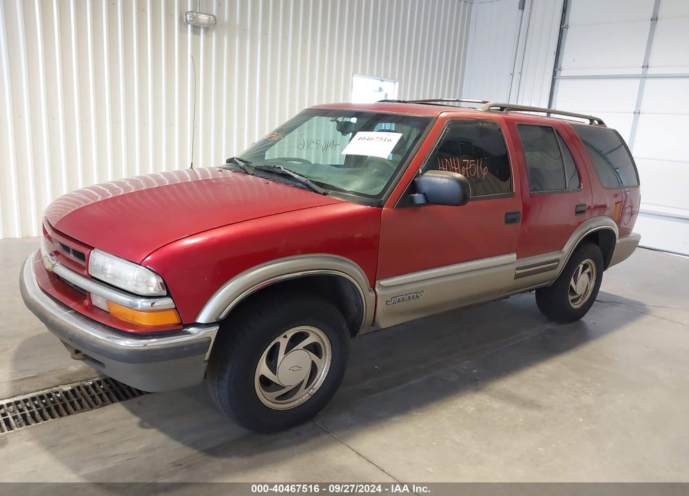 2000 CHEVROLET BLAZER LT VIN: 1GNDT13W6Y2285227