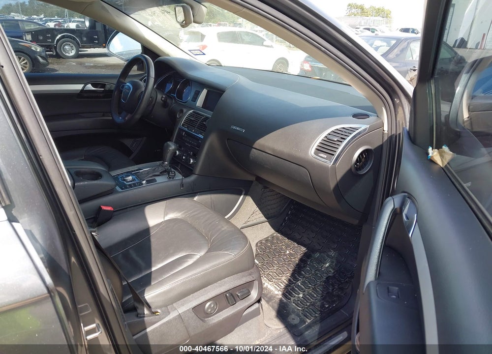 2009 AUDI Q7 3.6 PREMIUM VIN: WA1EY74L79D026011