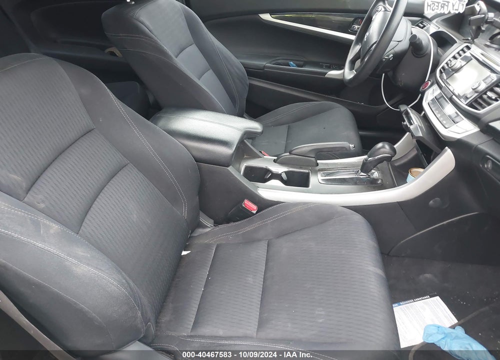 2015 HONDA ACCORD EX VIN: 1HGCT1B71FA013896