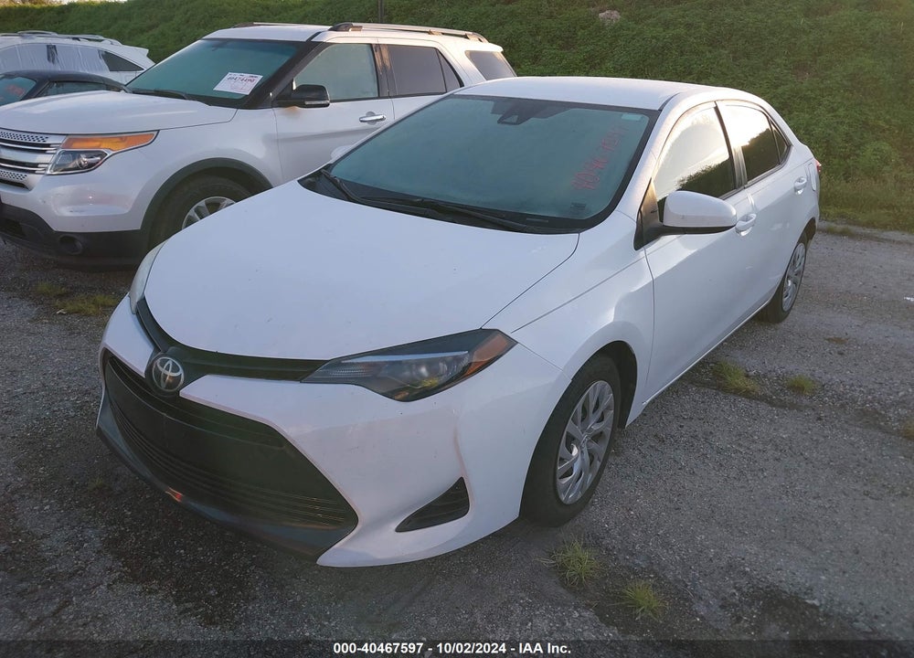 2019 TOYOTA COROLLA LE VIN: 2T1BURHE0KC175519