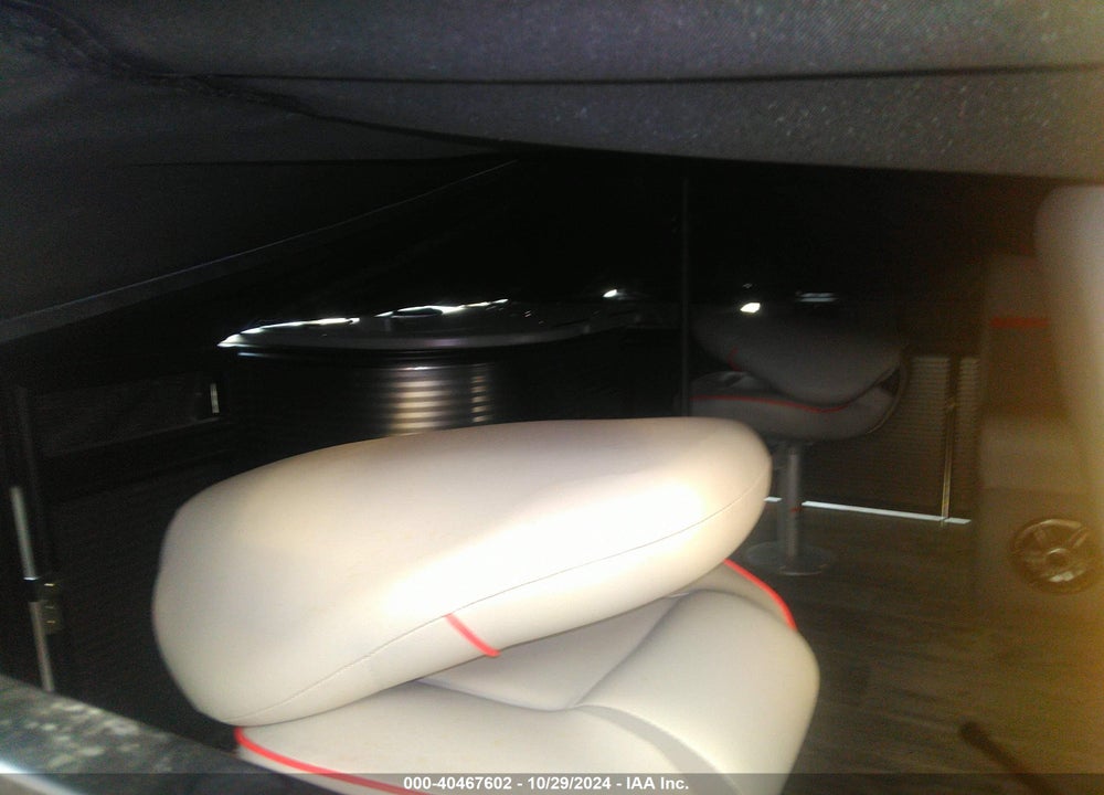 2024 APEX PONTOON VIN: APX33854F324
