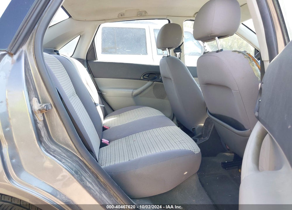 2007 FORD FOCUS S/SE/SES VIN: 1FAHP34N37W353965