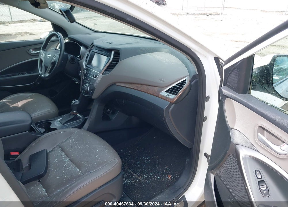 2017 HYUNDAI SANTA FE LIMITED VIN: KM8SN4HF1HU234027