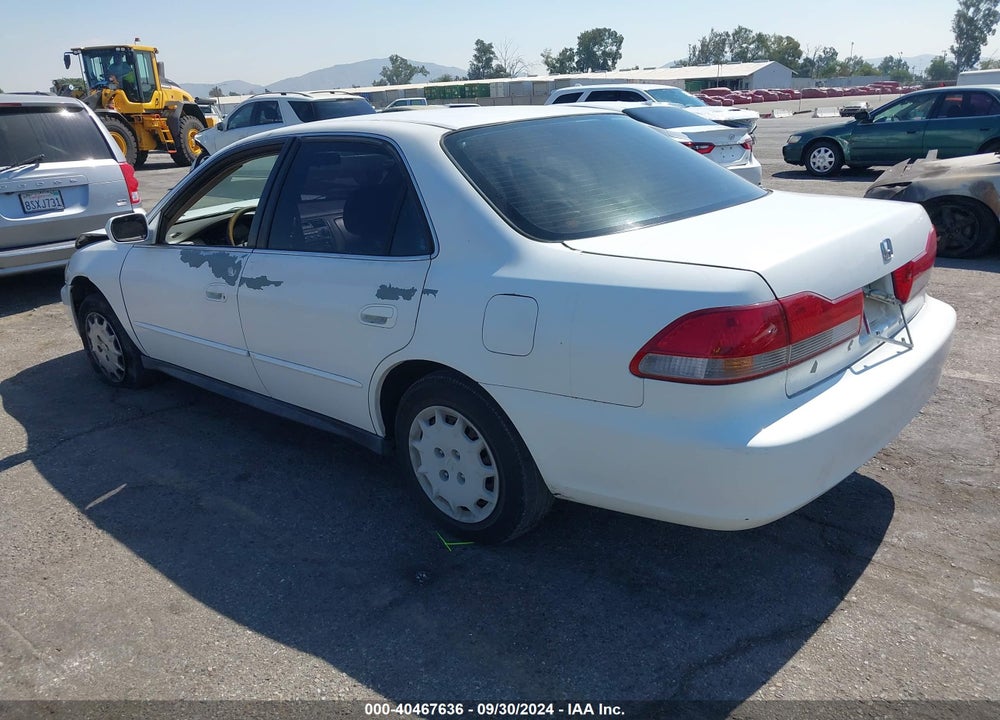 2002 HONDA ACCORD 2.3 LX VIN: 1HGCG66562A155505