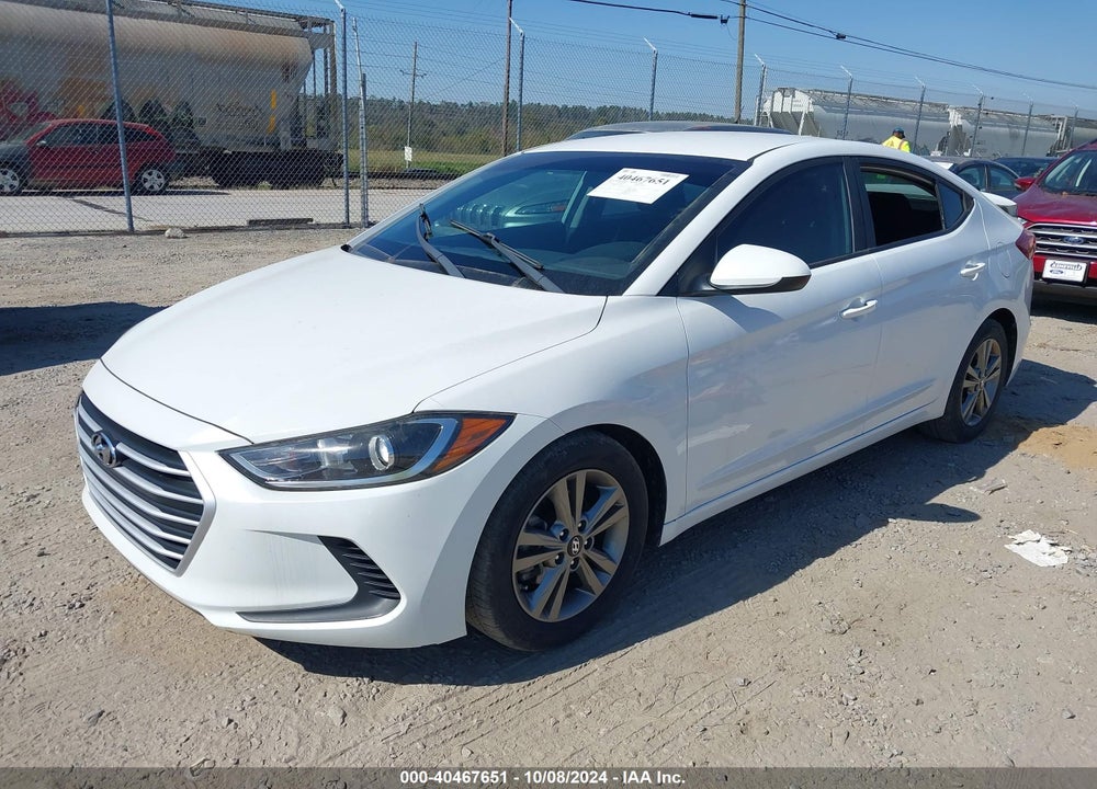 2018 HYUNDAI ELANTRA VIN: 5NPD84LF7JH302309