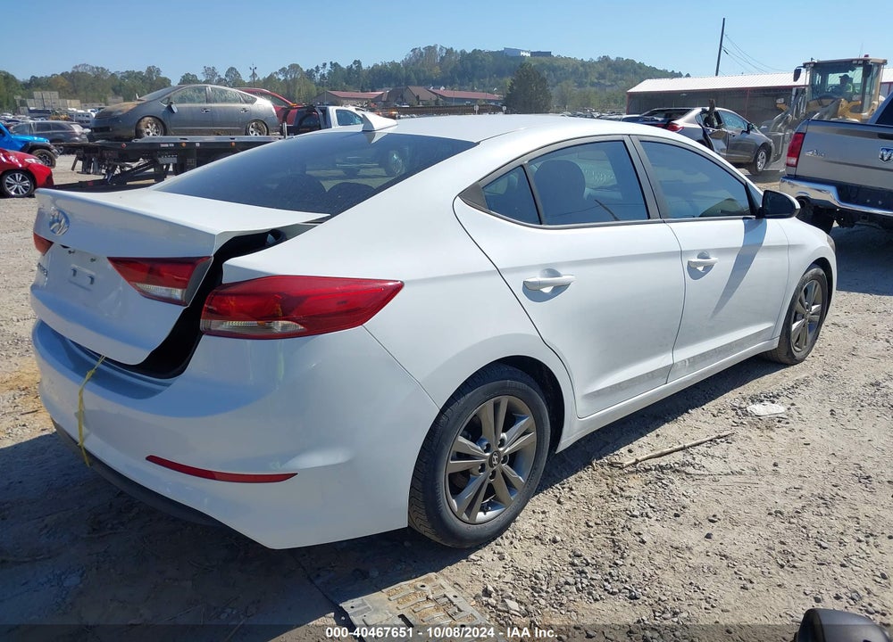 2018 HYUNDAI ELANTRA VIN: 5NPD84LF7JH302309