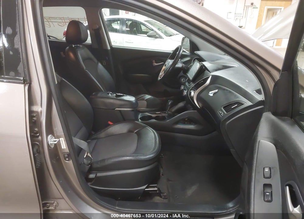 2012 HYUNDAI TUCSON GLS VIN: KM8JU3ACXCU484139