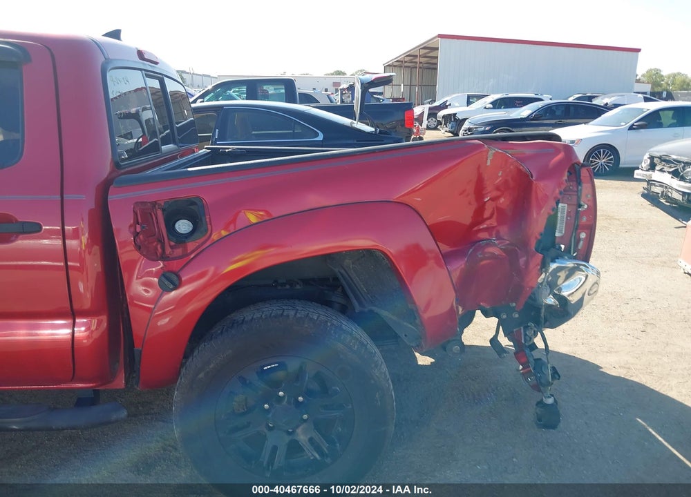 2015 TOYOTA TACOMA BASE V6 VIN: 5TFLU4EN1FX127627