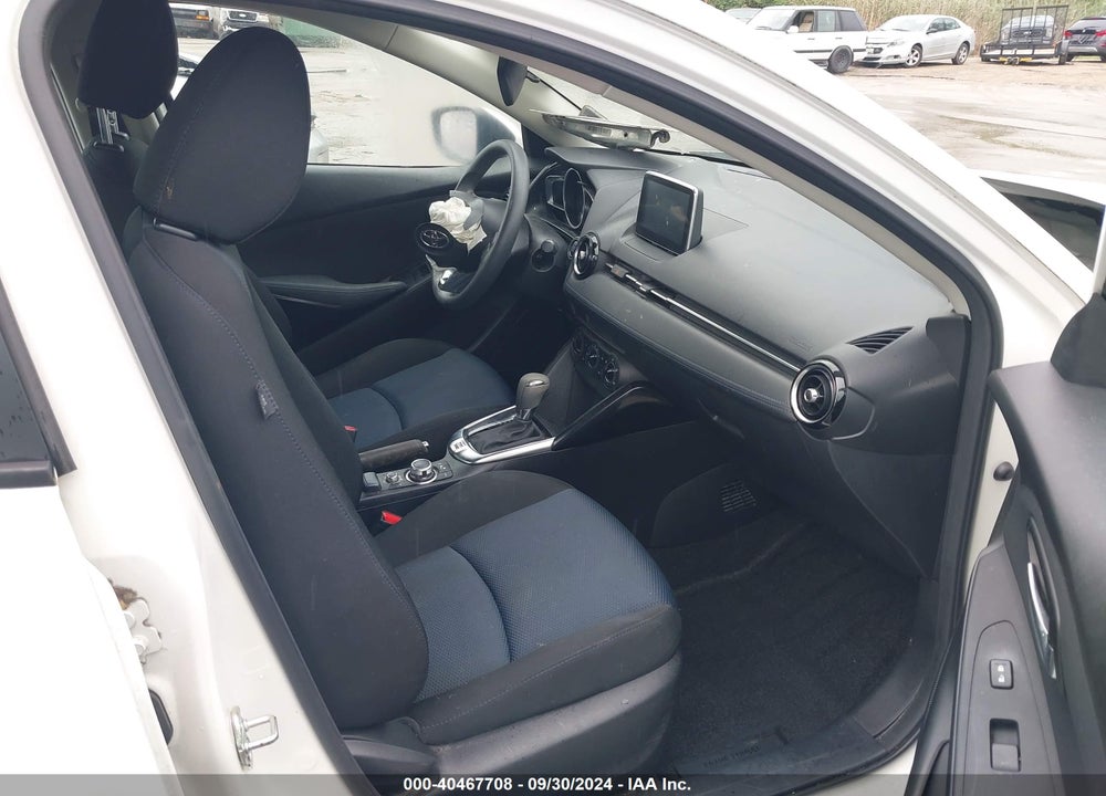 2018 TOYOTA YARIS IA VIN: 3MYDLBYV4JY327398