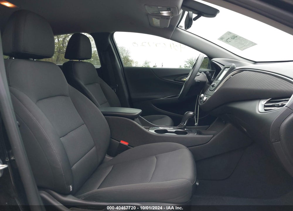 2017 CHEVROLET MALIBU LS VIN: 1G1ZB5ST5HF136504