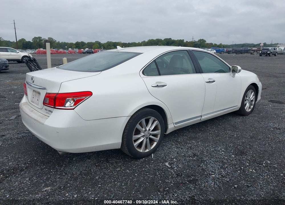 2011 LEXUS ES 350 VIN: JTHBK1EG8B2471981