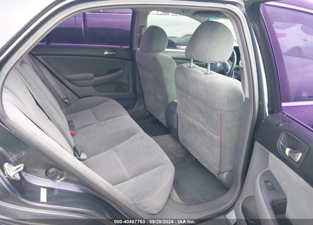 2004 HONDA ACCORD 2.4 LX VIN: 1HGCM56384A018683
