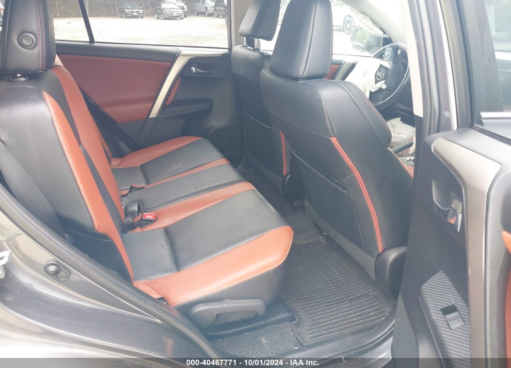 2015 TOYOTA RAV4 VIN: 2T3YFREV3FW143250