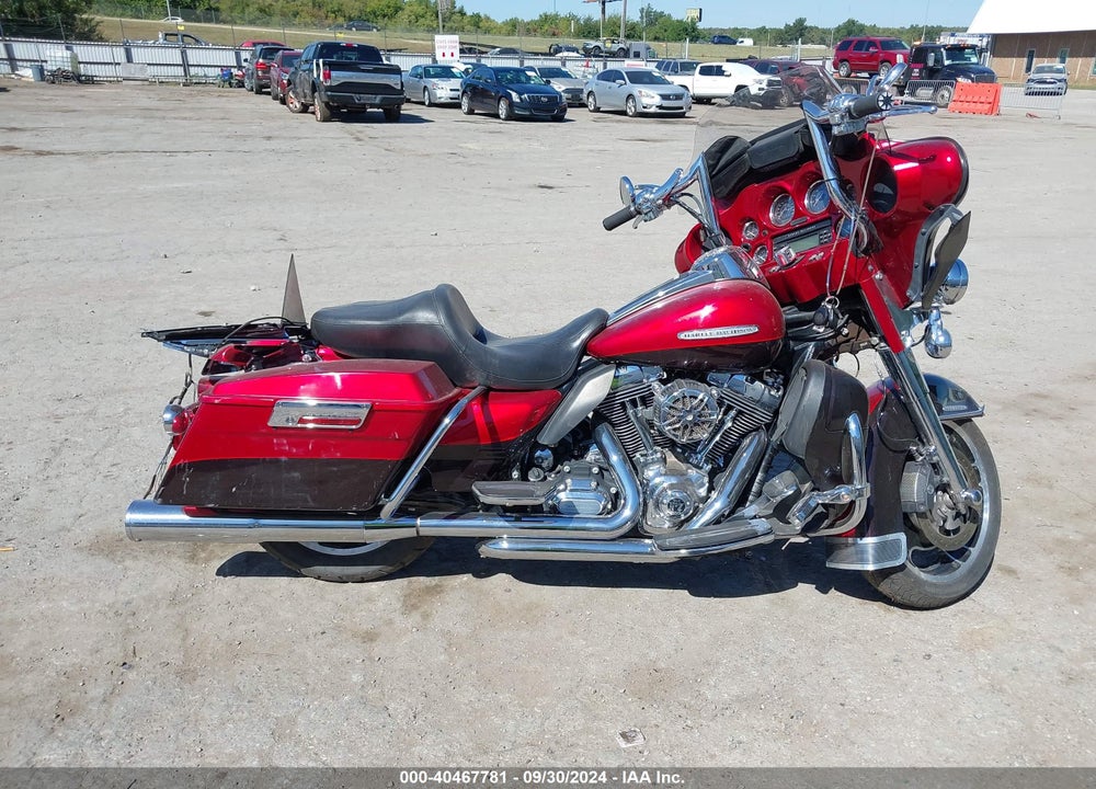 2012 HARLEY-DAVIDSON FLHTK ELECTRA GLIDE ULTRA LTD VIN: 1HD1KEM17CB623721