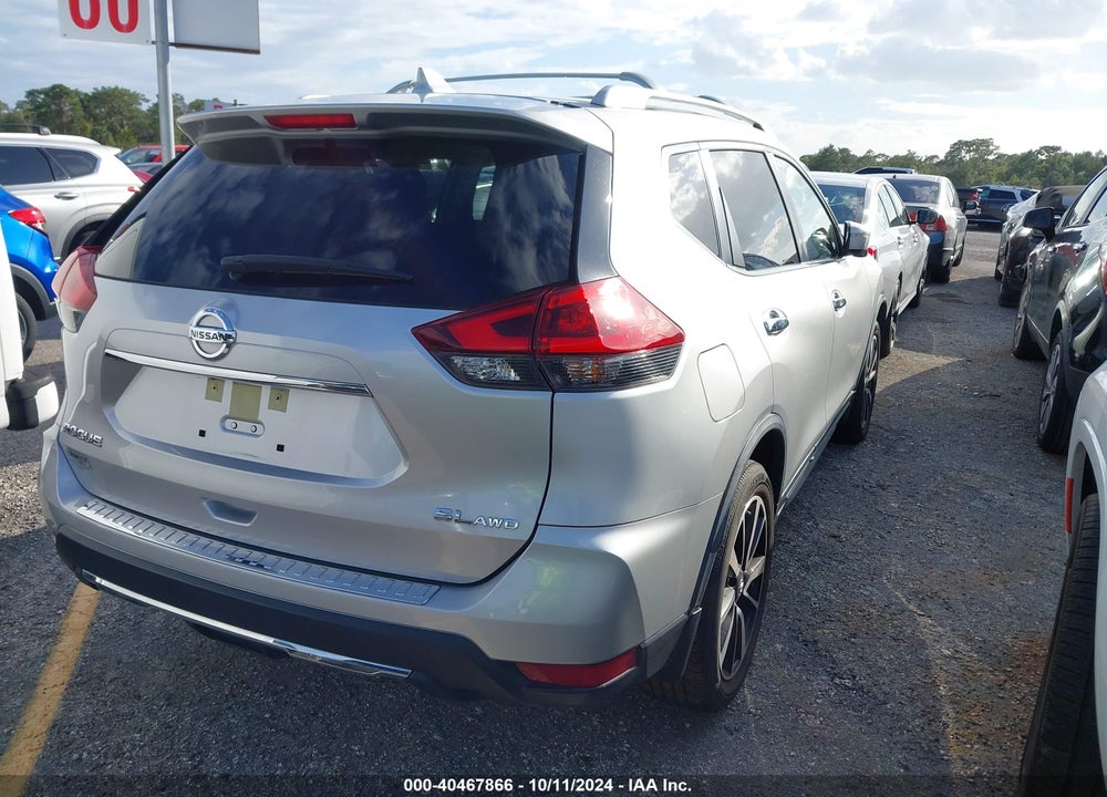 2018 NISSAN ROGUE SL VIN: JN8AT2MV0JW310245