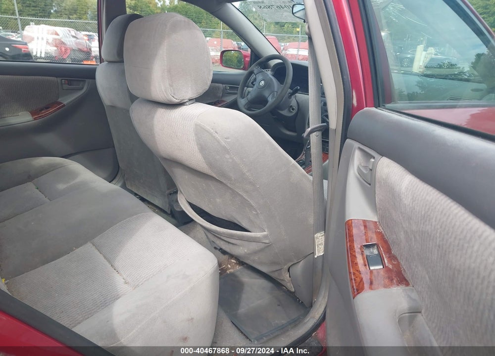 2006 TOYOTA COROLLA LE VIN: 2T1BR32E26C582528