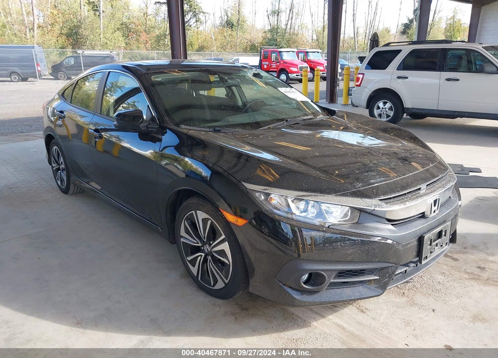 2018 HONDA CIVIC EX-T VIN: JHMFC1F33JX043554